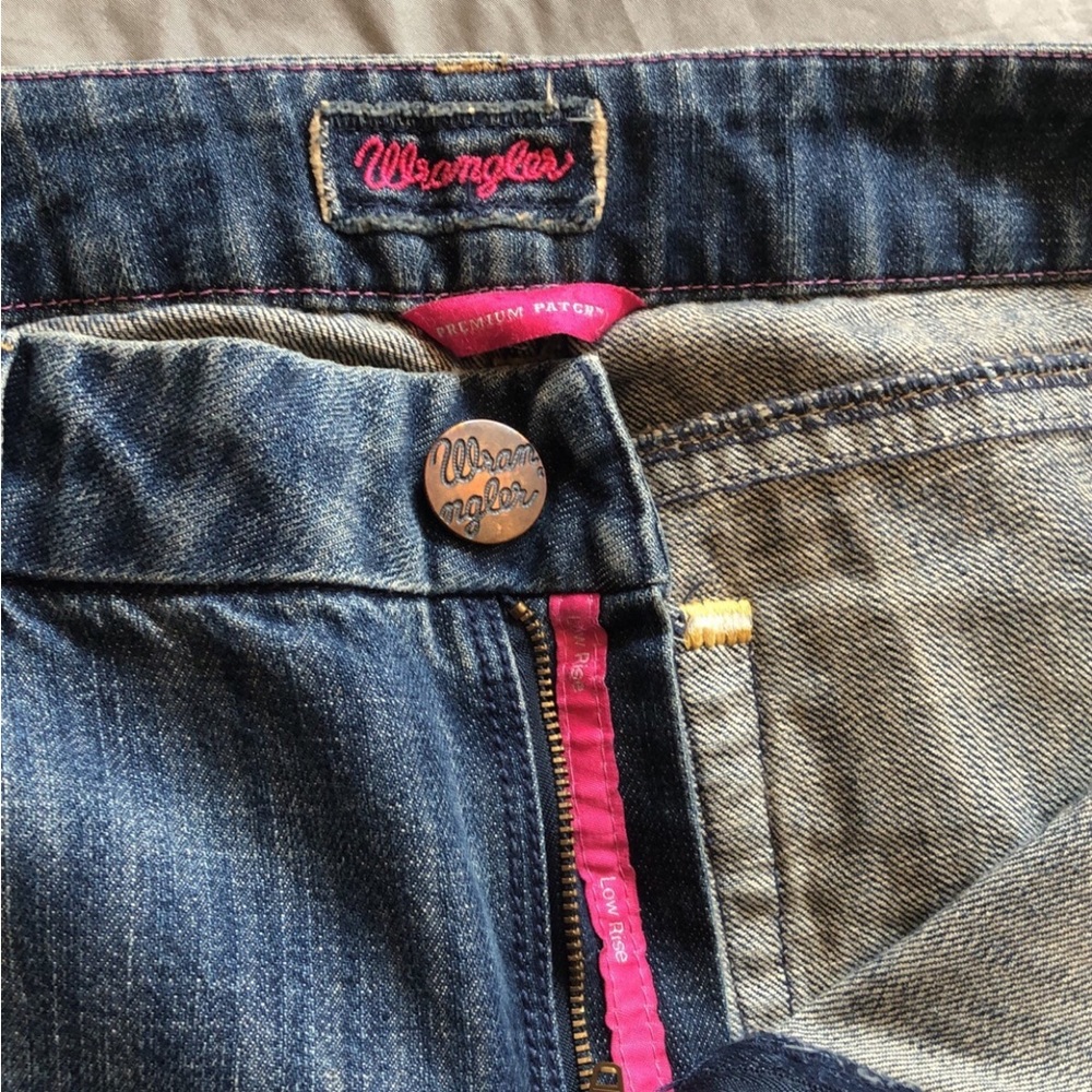 Women’s wrangler jeans size 15/16 x 34